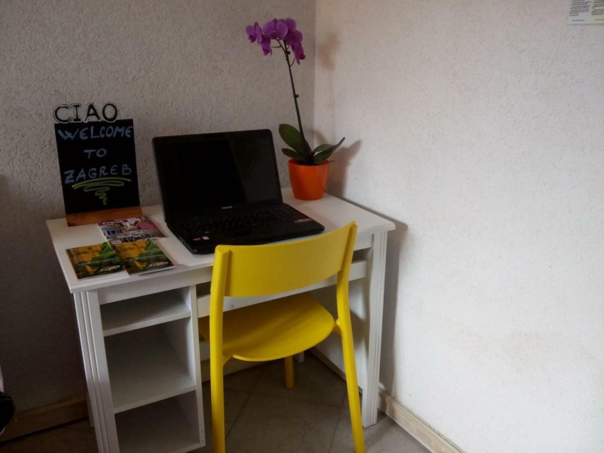 Apartman Teuta Zagreb Exteriör bild